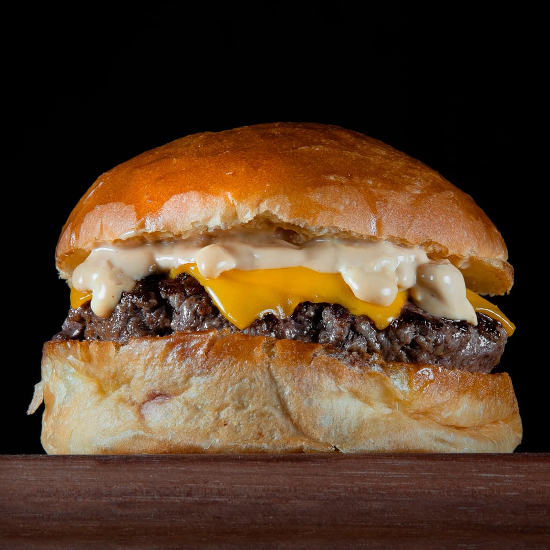 SIMPLE CHEESE BURGER